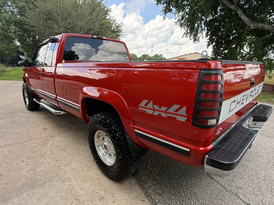 1995 Chevrolet C/K 4th Gen - Image 25 of 31