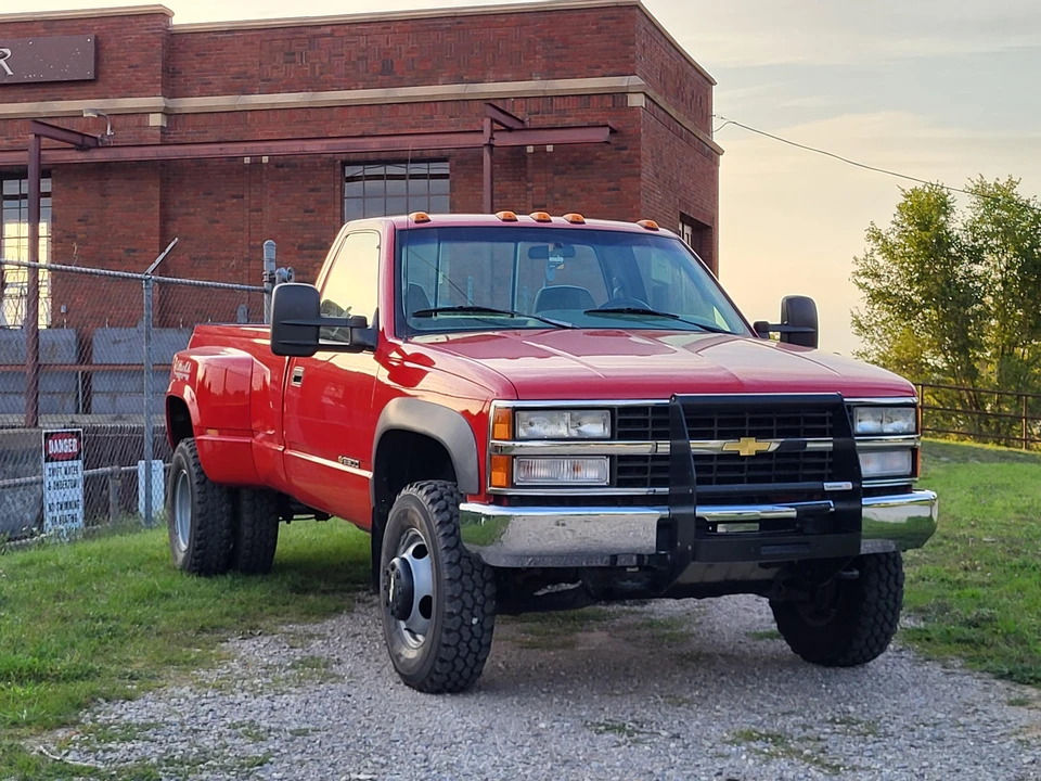 1995 Chevrolet C/K 4th Gen - Image 28 of 31