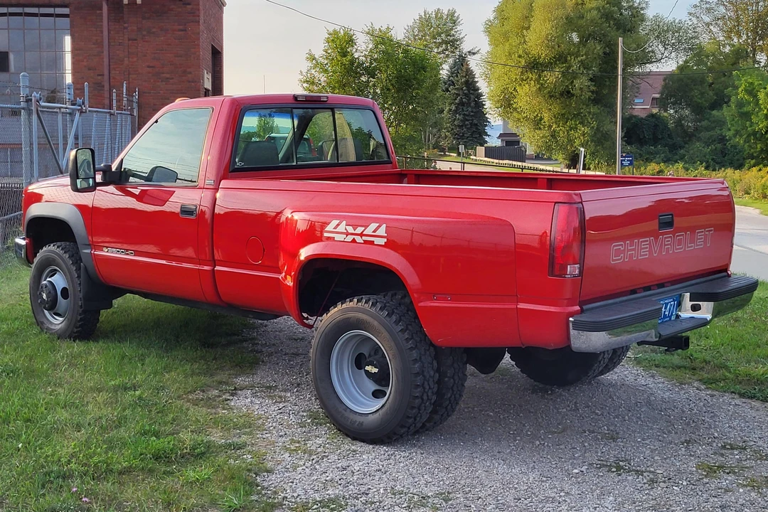 1995 Chevrolet C/K 4th Gen - Image 4 of 31