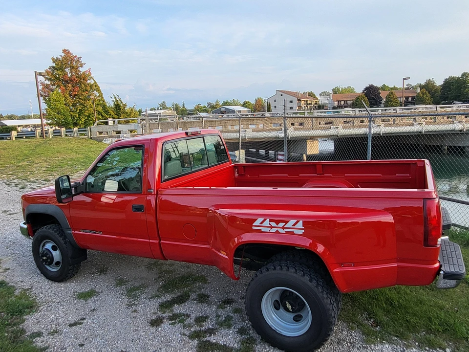 1995 Chevrolet C/K 4th Gen - Image 15 of 31