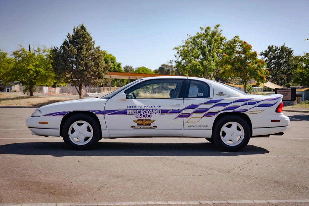 1995 Chevrolet Monte Carlo 5th Gen - Image 6 of 31