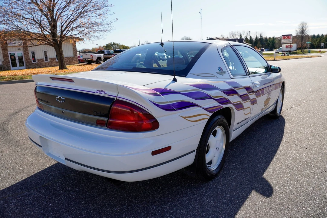 1995 Chevrolet Monte Carlo 6th Gen - Image 3 of 21