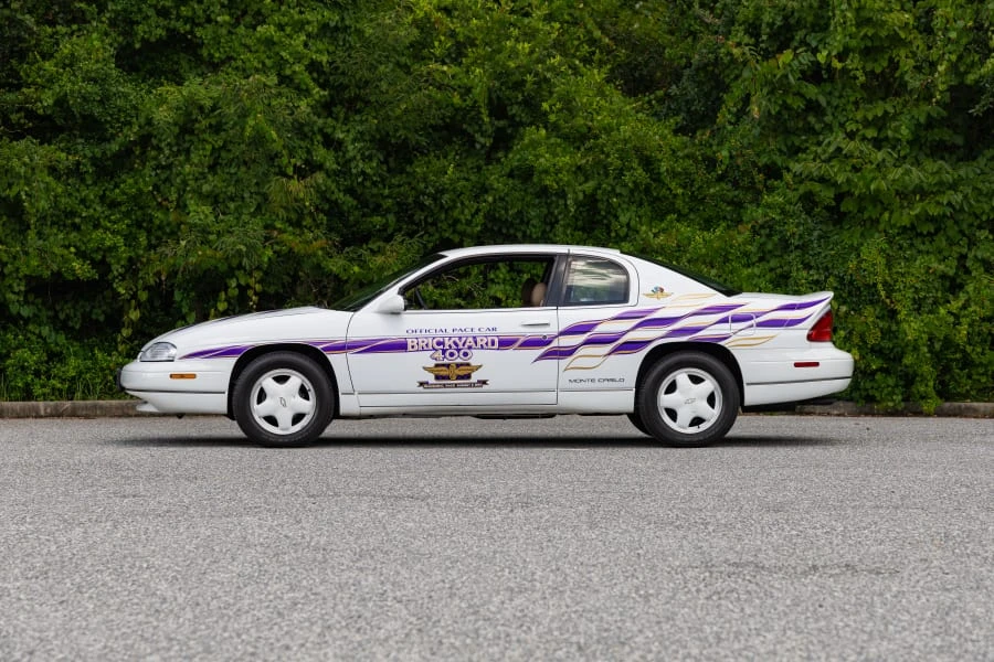 1995 Chevrolet Monte Carlo 5th Gen - Image 2 of 24