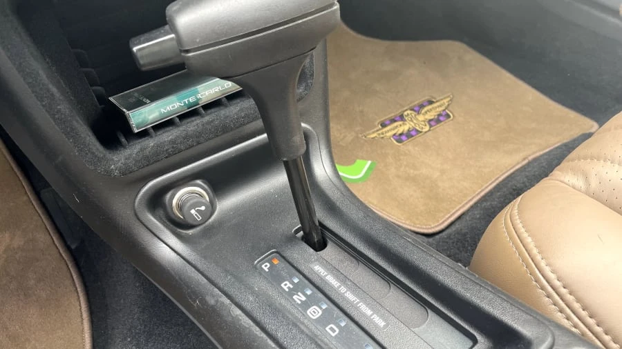 1995 Chevrolet Monte Carlo 5th Gen - Image 5 of 27