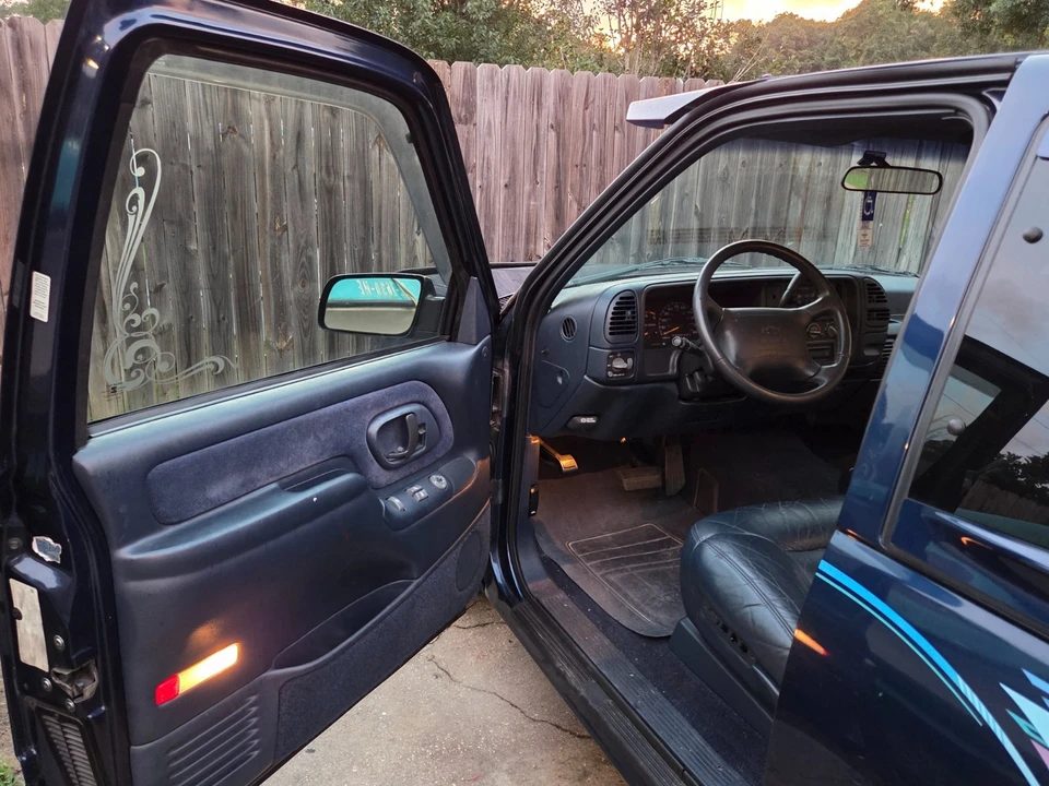 1995 Chevrolet C/K 4th Gen - Image 13 of 20