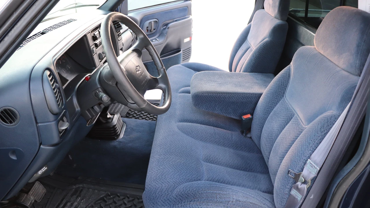 1995 Chevrolet C/K 4th Gen - Image 5 of 15