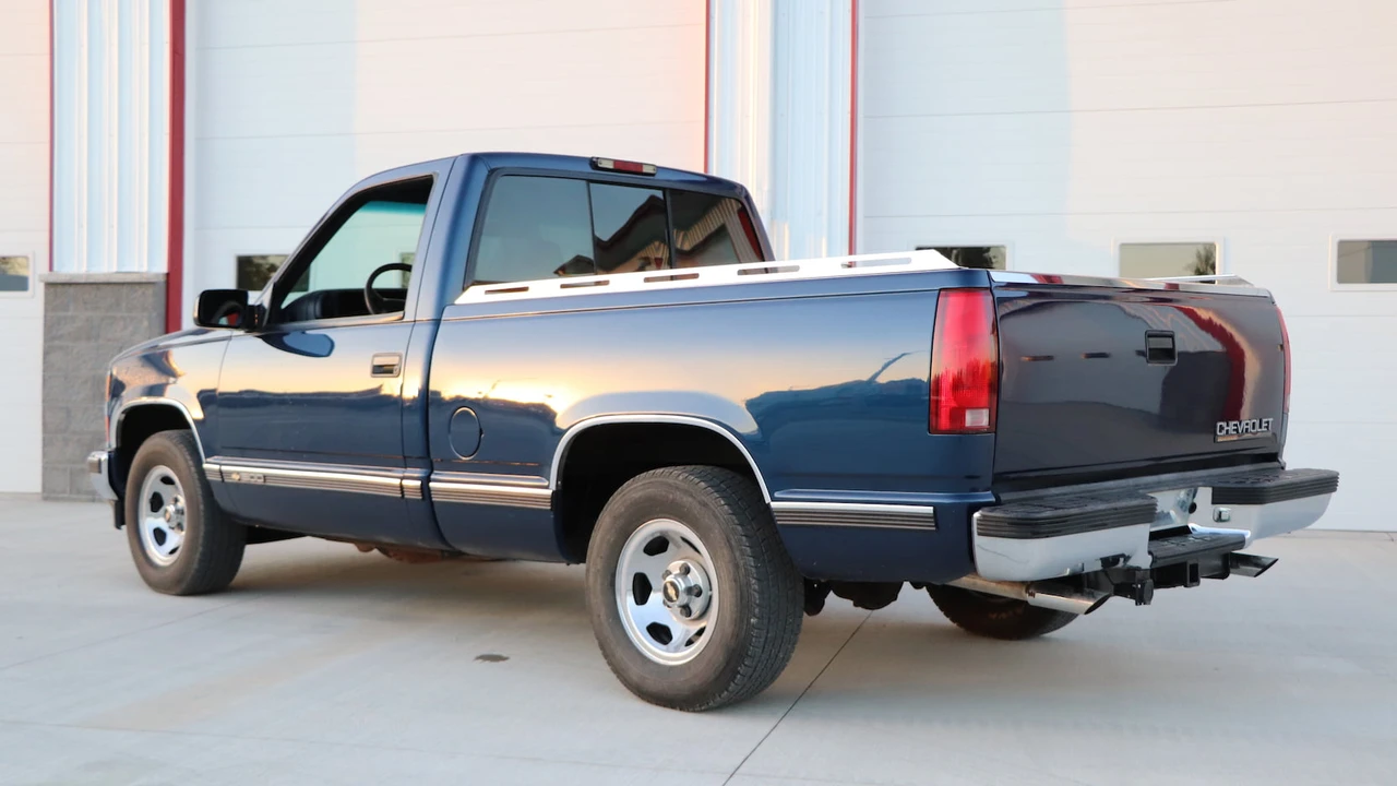 1995 Chevrolet C/K 4th Gen - Image 12 of 15