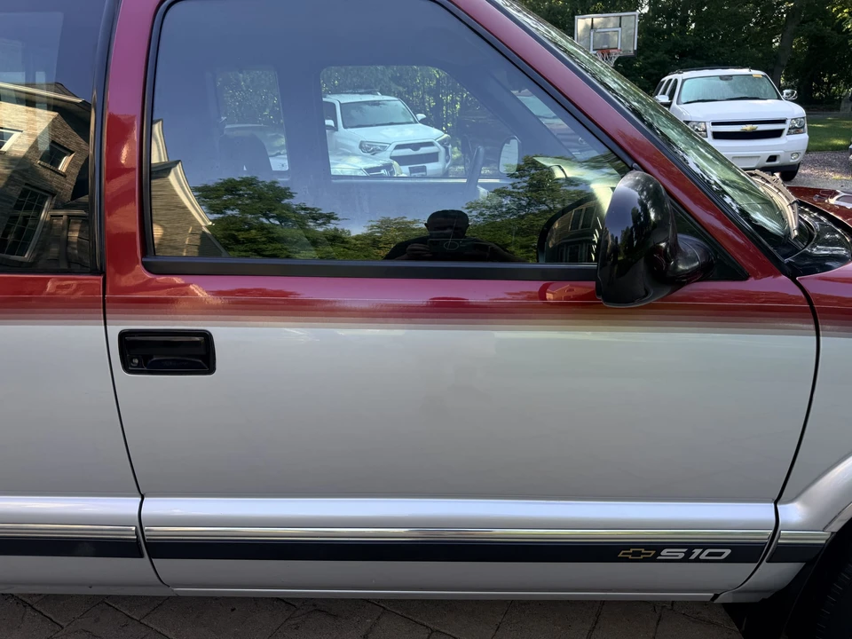 1995 Chevrolet S-10 - Image 25 of 31