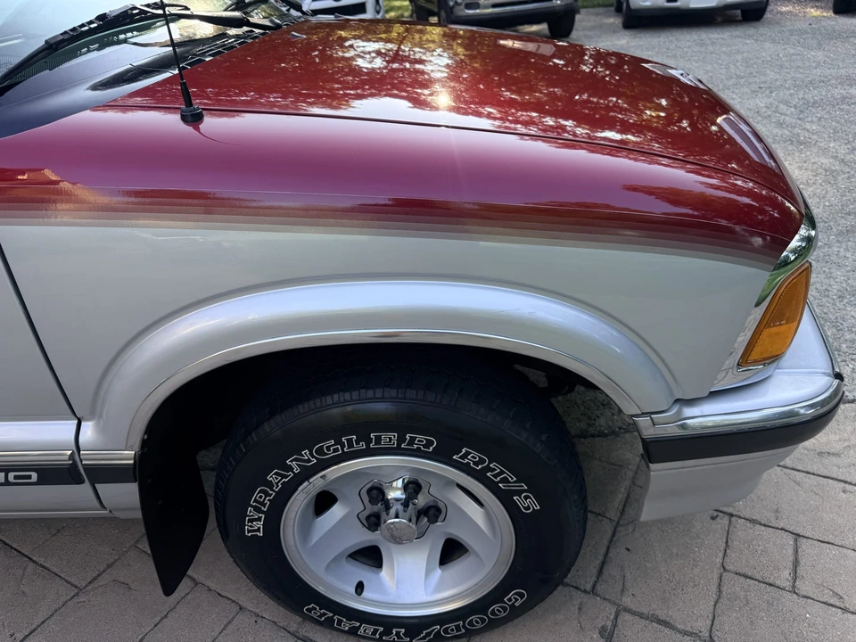 1995 Chevrolet S-10 - Image 24 of 31