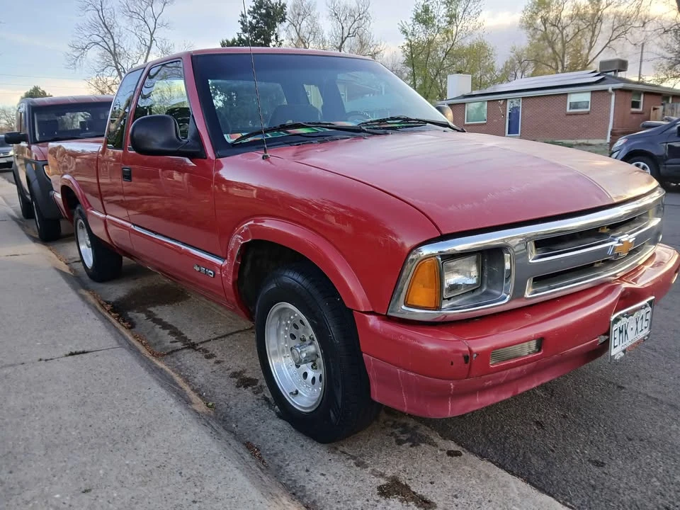 1995 Chevrolet S-10 - Image 2 of 7