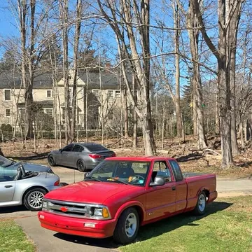 1995 Chevrolet S-10 LS Pickup 2D 6 ft