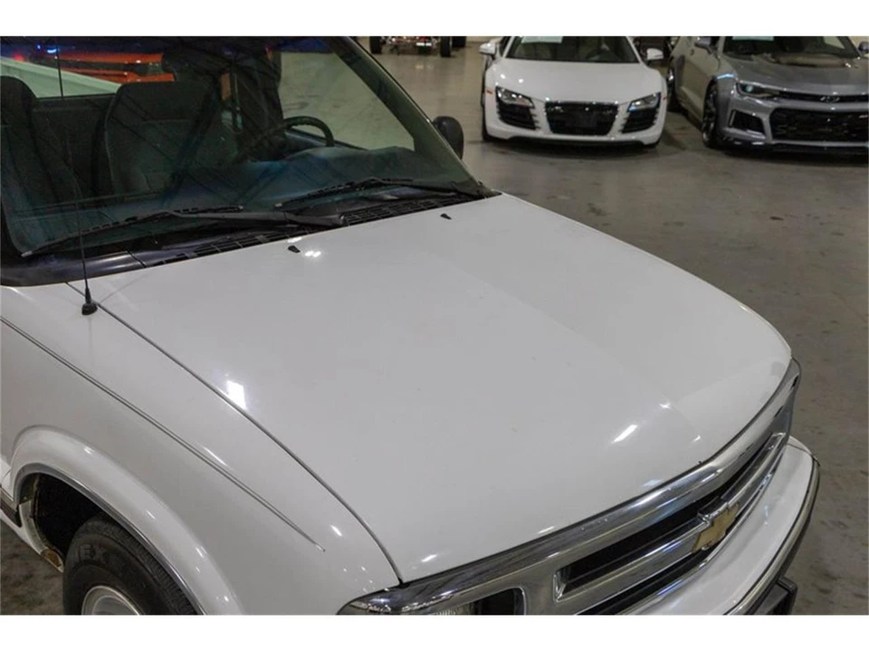 1995 Chevrolet S-10 - Image 18 of 31