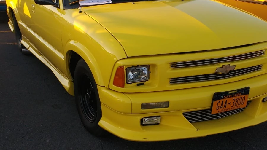 1995 Chevrolet S-10 - Image 11 of 12