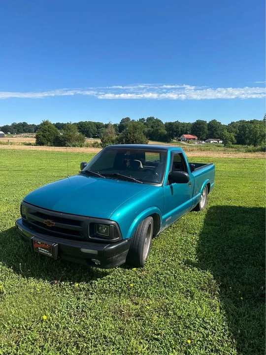 1995 Chevrolet S-10 - Image 2 of 6