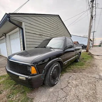 1995 Chevrolet S10 Regular Cab LS