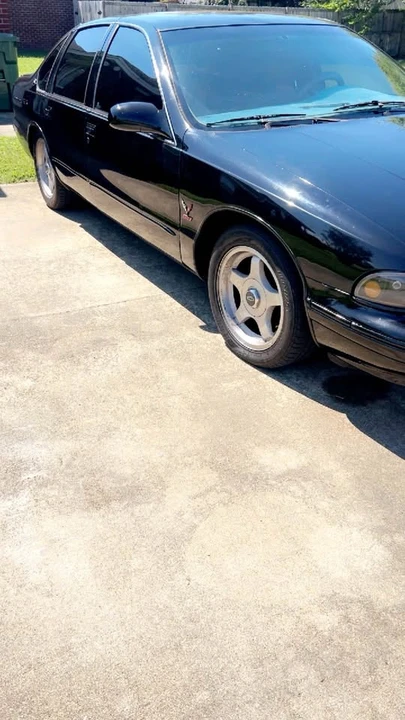 1995 Chevrolet SS - Image 4 of 7