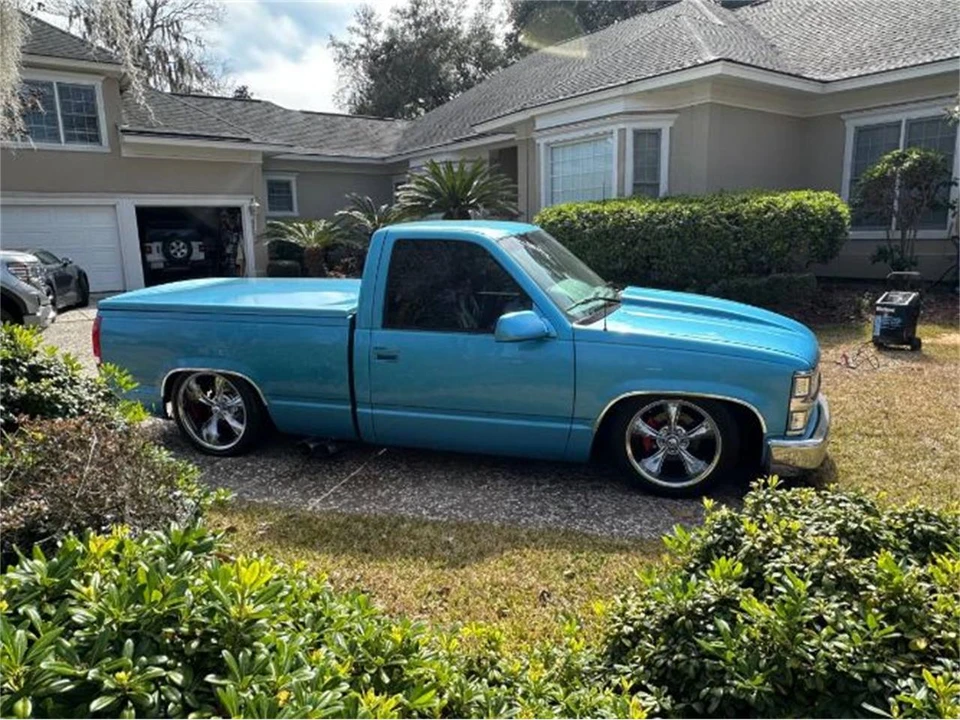 1995 Chevrolet Silverado - Image 15 of 16