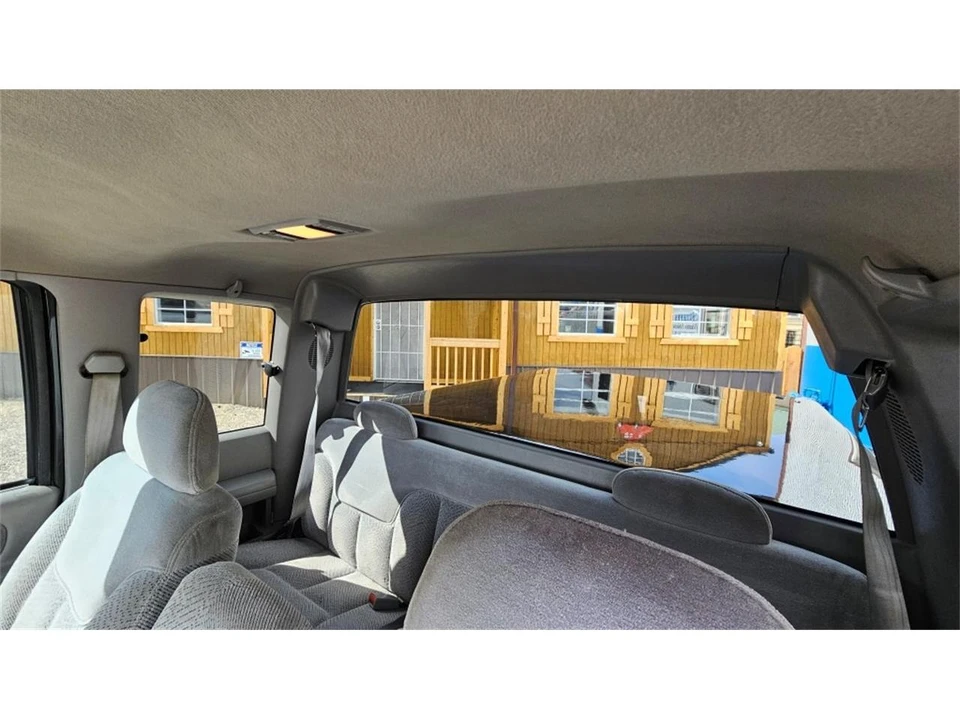 1995 Chevrolet Silverado - Image 29 of 31