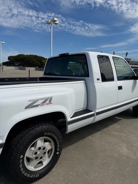 1995 Chevrolet C/K 4th Gen - Image 16 of 21