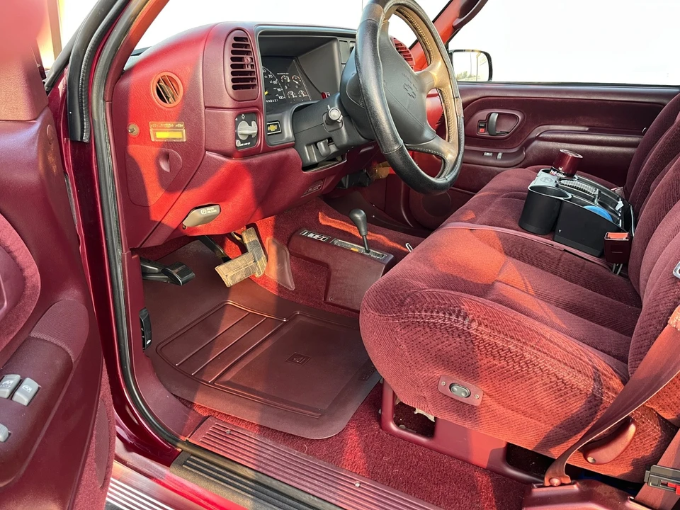 1995 Chevrolet Silverado 1st Gen - Image 15 of 21