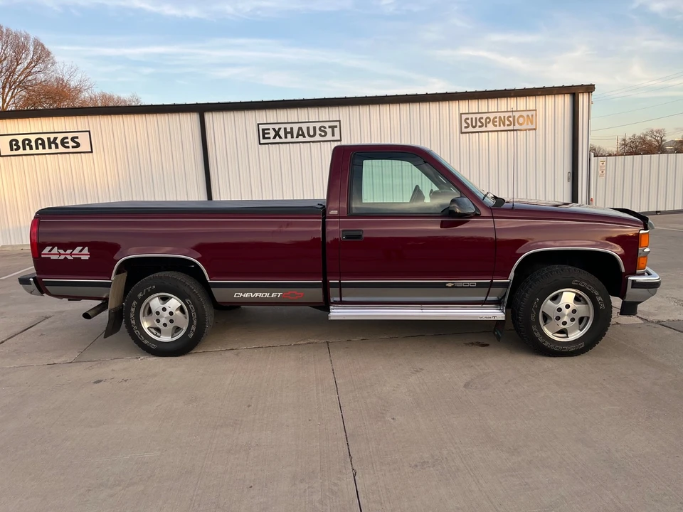 1995 Chevrolet Silverado 1st Gen - Image 5 of 21