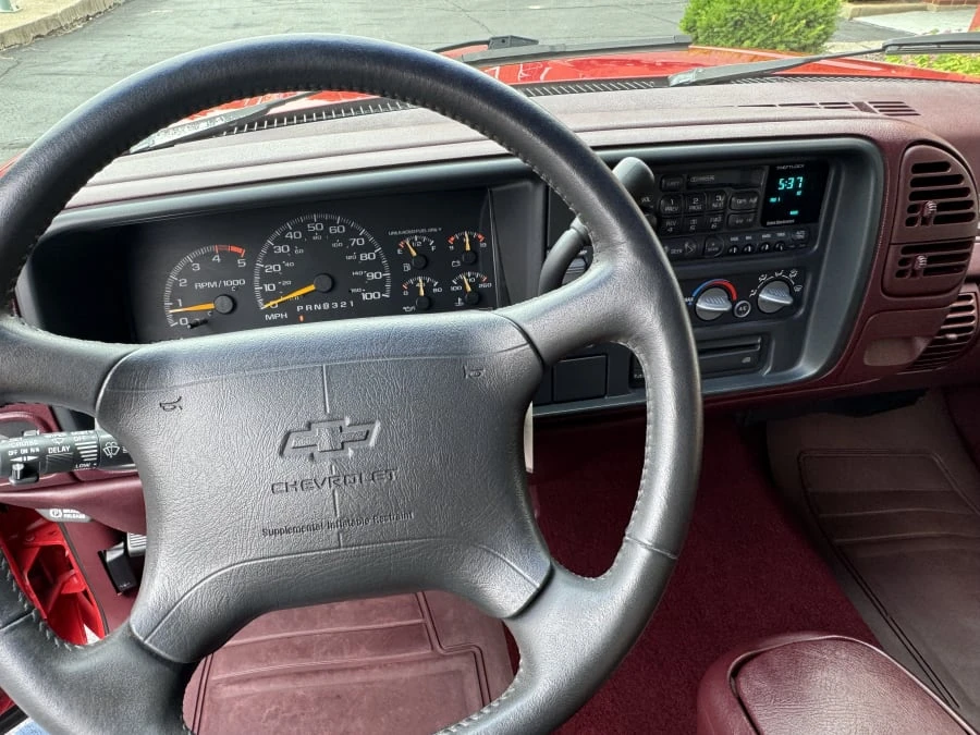 1995 Chevrolet C/K 4th Gen - Image 10 of 12