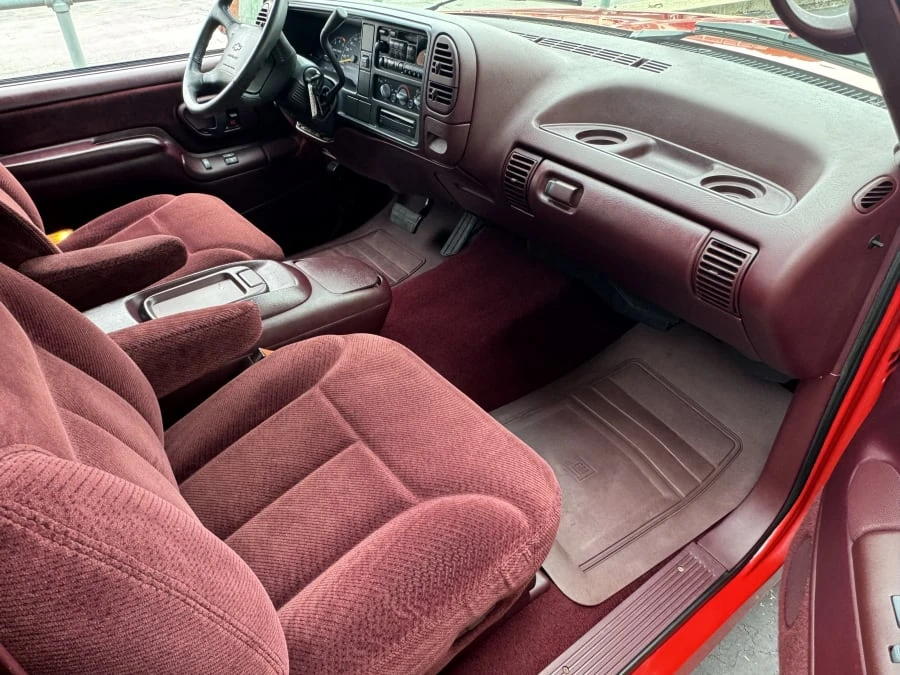 1995 Chevrolet C/K 4th Gen - Image 7 of 12