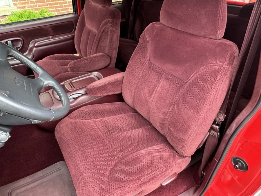 1995 Chevrolet C/K 4th Gen - Image 8 of 12