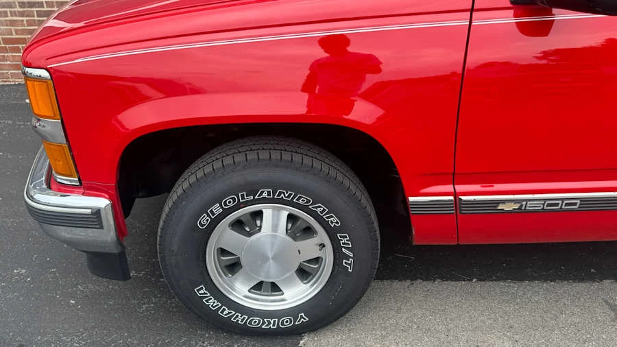 1995 Chevrolet Silverado - Image 4 of 9