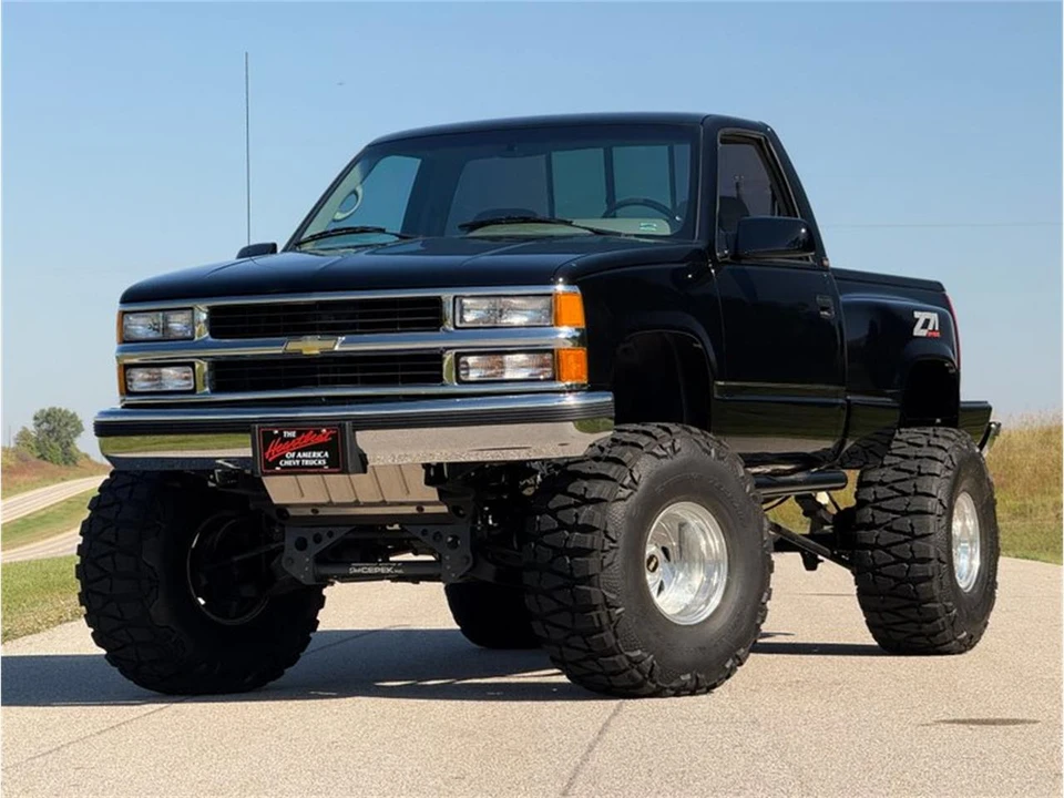 1995 Chevrolet Silverado - Image 12 of 31