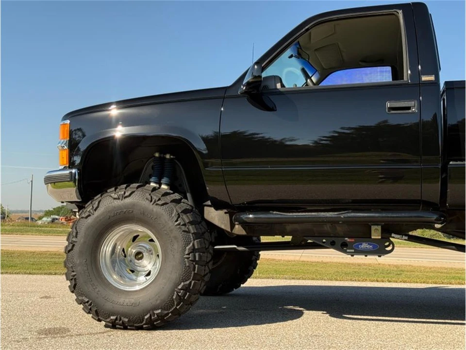 1995 Chevrolet Silverado - Image 26 of 31