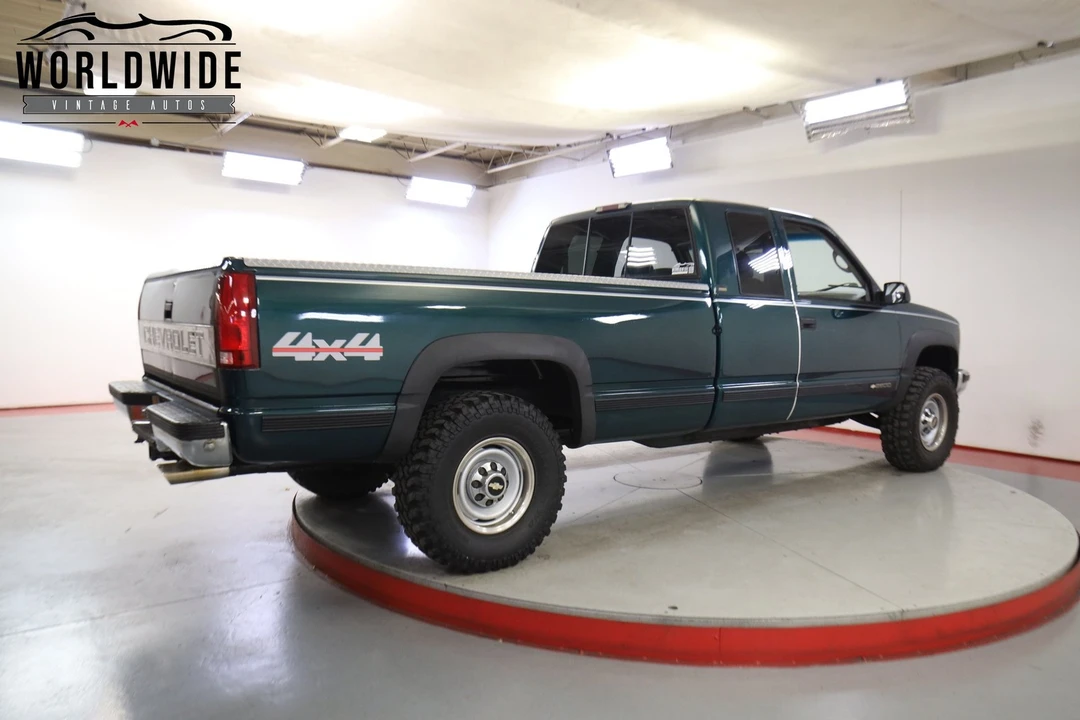1995 Chevrolet Silverado 1st Gen - Image 6 of 12