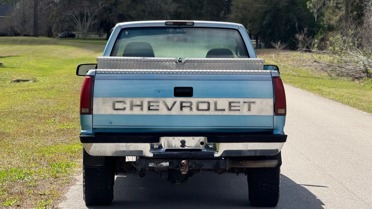 1995 Chevrolet Silverado 1st Gen - Image 8 of 21