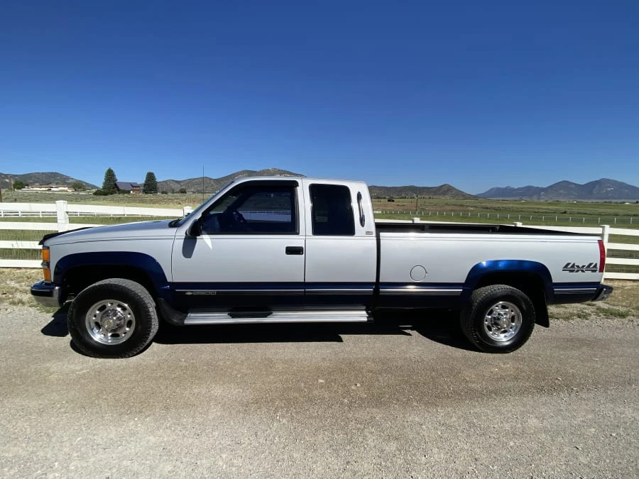 1995 Chevrolet C/K 4th Gen - Image 2 of 30