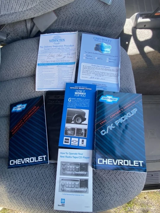 1995 Chevrolet C/K 4th Gen - Image 29 of 30