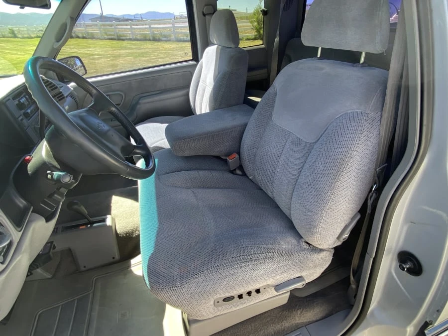 1995 Chevrolet C/K 4th Gen - Image 16 of 30