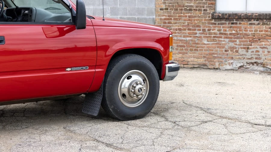 1995 Chevrolet C/K 4th Gen - Image 24 of 31