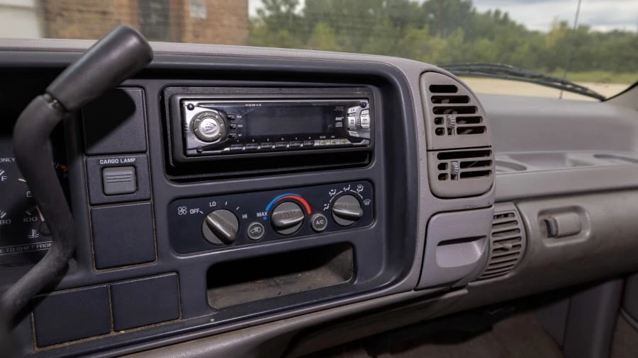 1995 Chevrolet C/K 4th Gen - Image 30 of 31
