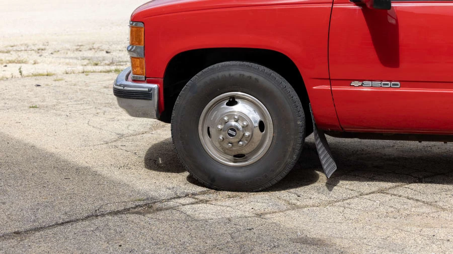 1995 Chevrolet C/K 4th Gen - Image 25 of 31