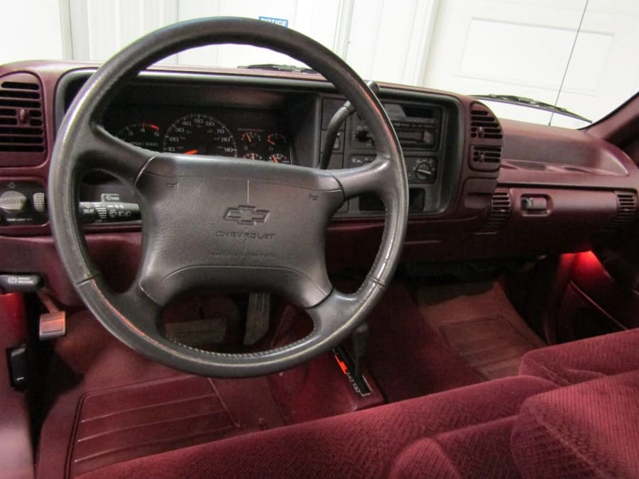 1995 Chevrolet C/K 4th Gen - Image 6 of 12