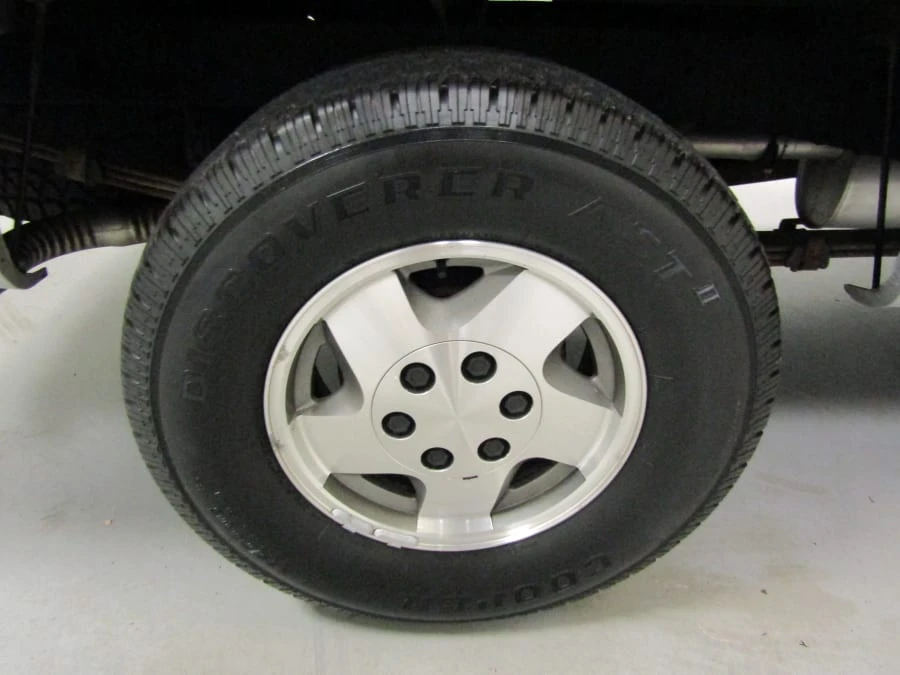 1995 Chevrolet C/K 4th Gen - Image 10 of 12