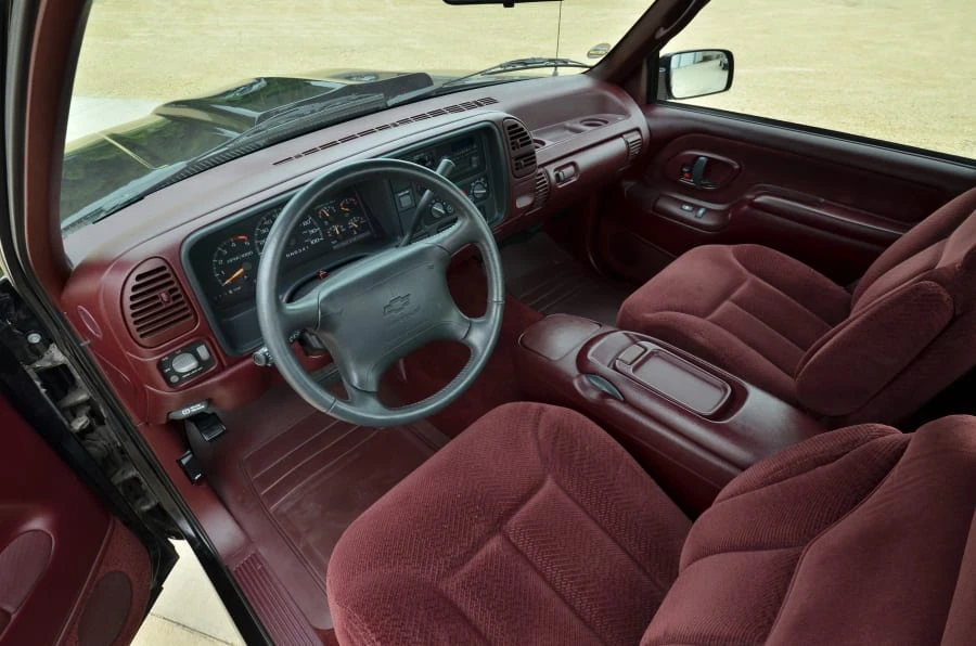 1995 Chevrolet C/K 4th Gen - Image 4 of 9