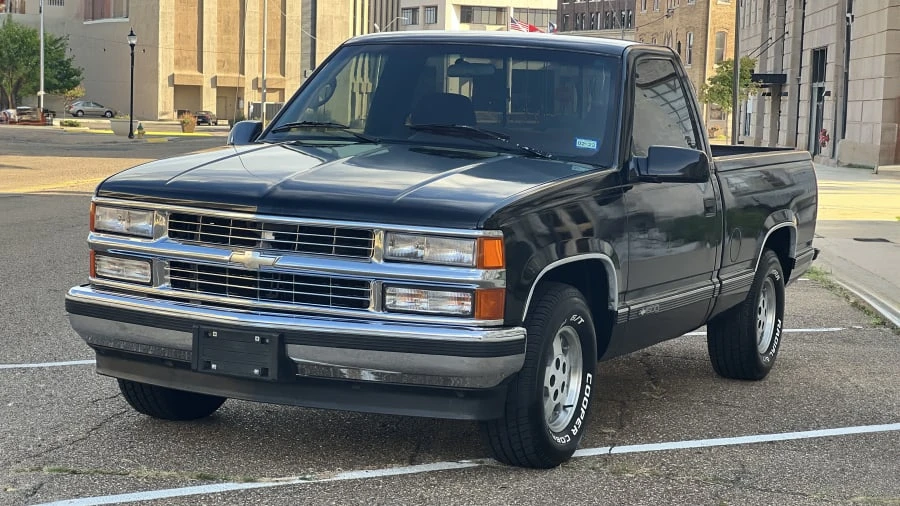 1995 Chevrolet C/K 4th Gen - Image 10 of 20