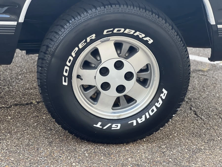 1995 Chevrolet C/K 4th Gen - Image 11 of 20