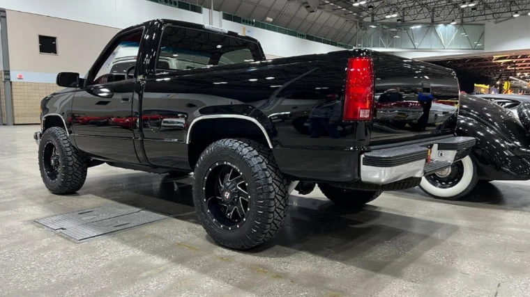1995 Chevrolet C/K 4th Gen - Image 2 of 4