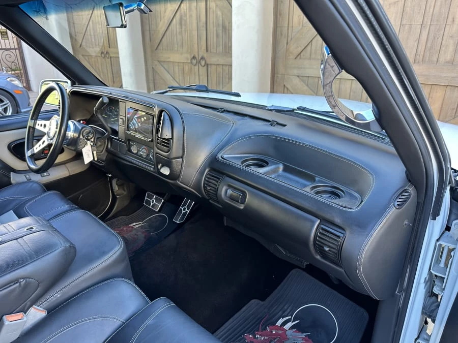 1995 Chevrolet C/K 4th Gen - Image 6 of 8