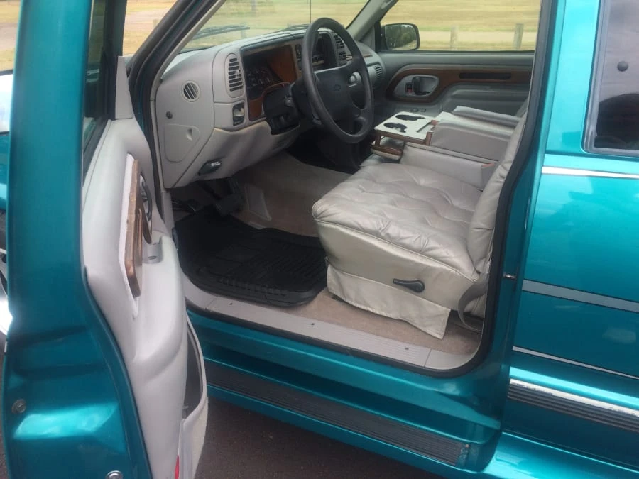 1995 Chevrolet C/K 4th Gen - Image 3 of 5