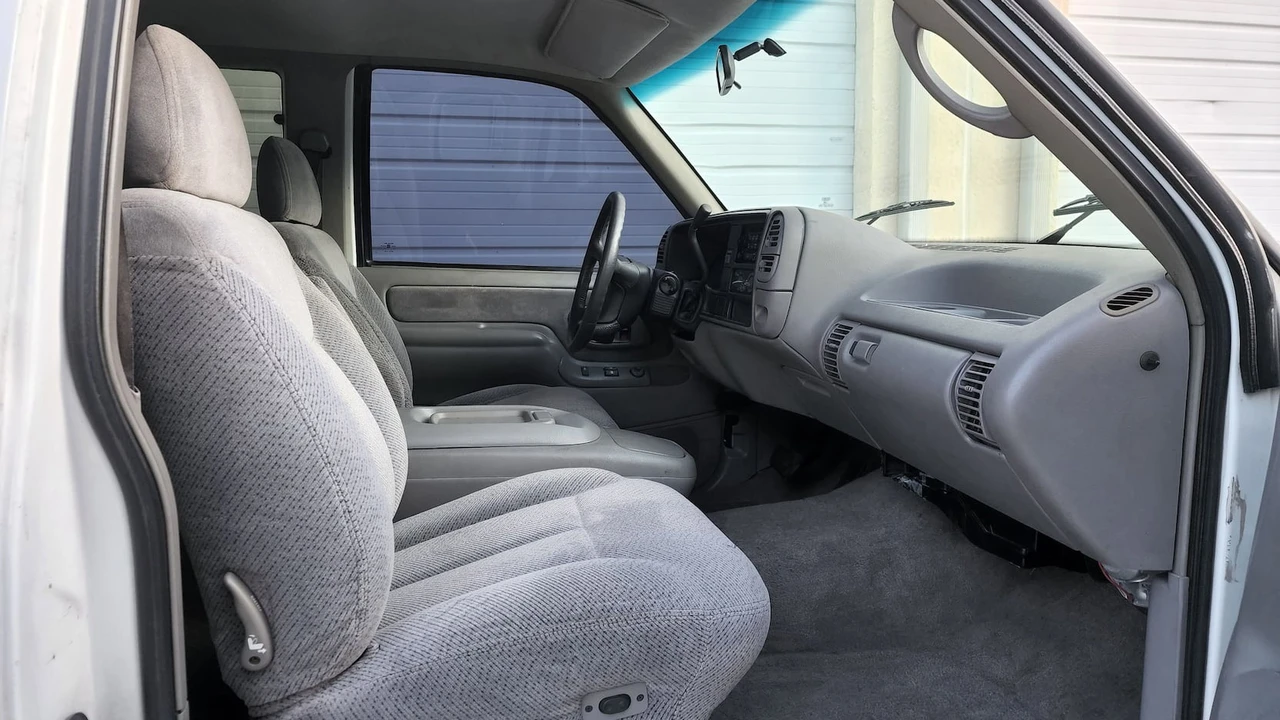 1995 Chevrolet C/K 4th Gen - Image 7 of 29