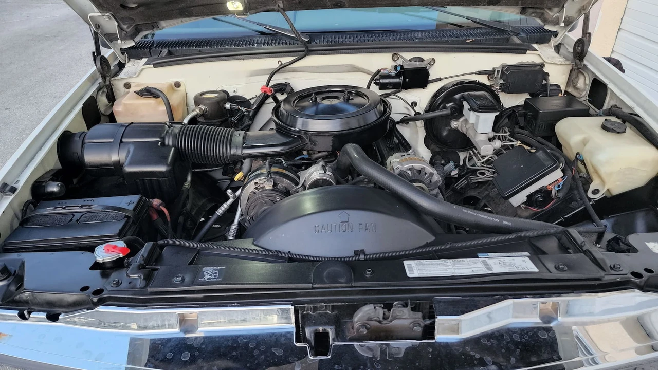 1995 Chevrolet C/K 4th Gen - Image 9 of 29