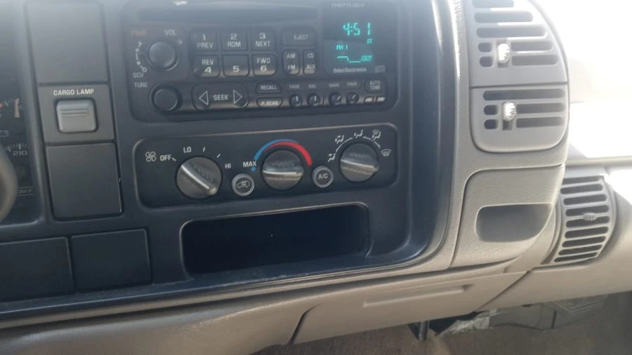 1995 Chevrolet C/K 4th Gen - Image 6 of 21